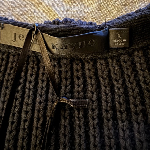 Jenni Kayne Cotton Cabin Sweater NWT - Picture 3 of 5